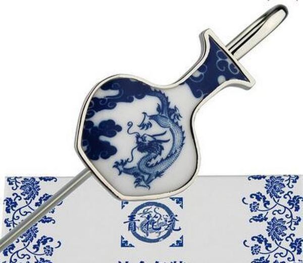 

blue and white porcelain bookmark, chinese wind metal, classical creative bookmark, gift teacher, classmate gift jllgwy insyard