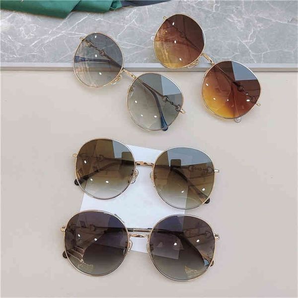 

75% off online shop family's new simple and compact buckle sunglasses lu han's same sunglasses gg0881sa, White;black