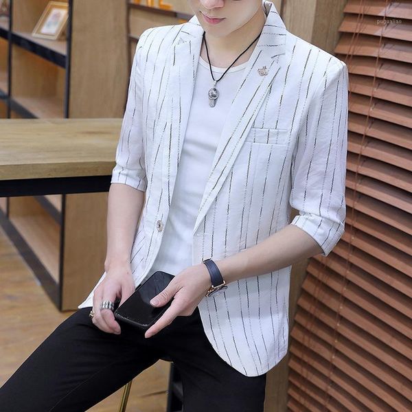 

2020 men's three-quarter sleeve blazer teenagers striped half sleeve small lightweight sun protection half-sleeve shirt blazers1, White;black