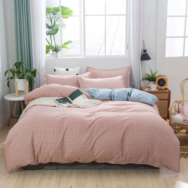

europe simple bedding sets duvet cover sheet pillowcase small grid lattice pink bed linen 180x220  bedclothes home textile1