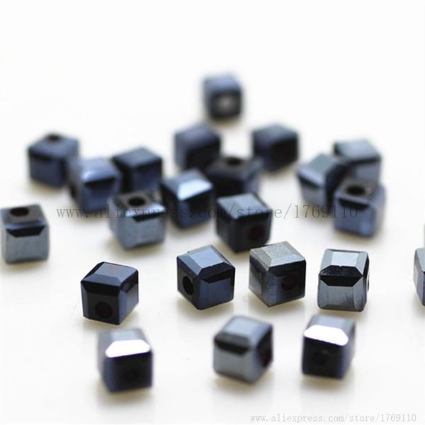 

isywaka 100шт cube 4мм смешанного цвета площади австрии кристалл бусины стеклянные бусины сыпучие шарика прокладки для diy изготовление ювел