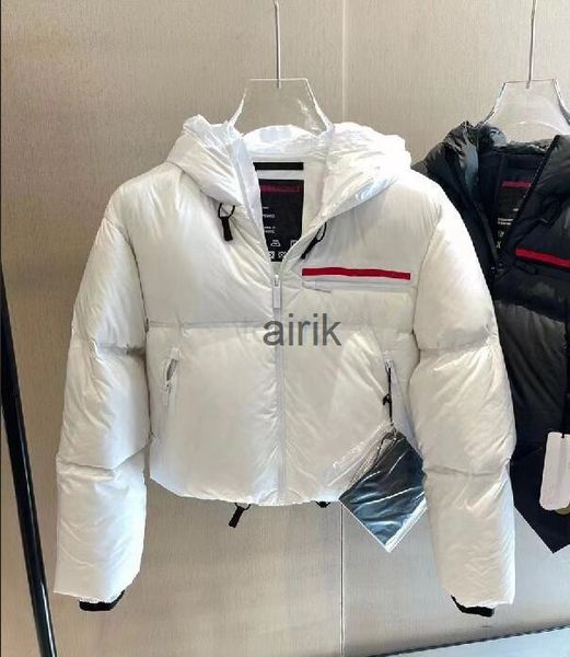 

italy luxury designer women classic short down hooded jackets red label letter north winter coat solid color recycled nylon thickened bread, Black