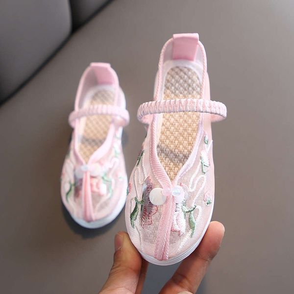 

sle girl's folk embroidered old sandals beijing cloth children's antique princs hanfu performance sho, Black;red