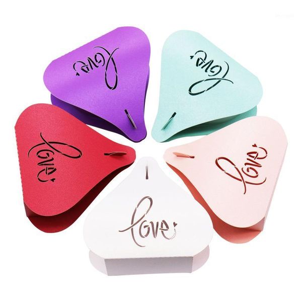 

10 pcs "love" candy box hearty shape hollow wedding decoration candy box wedding mini package package party supplies1