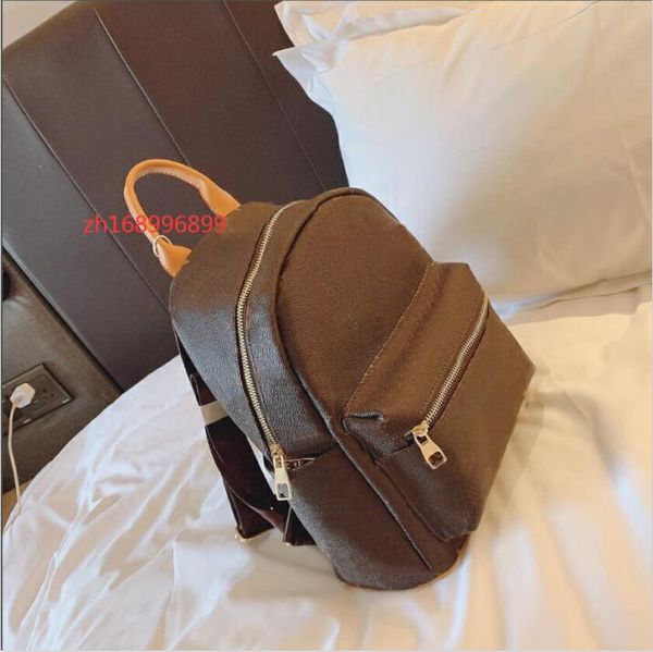 

designer presbyopic classic shoulder bag new selling fashion version made of high-quality materials soft feel with multiple practical