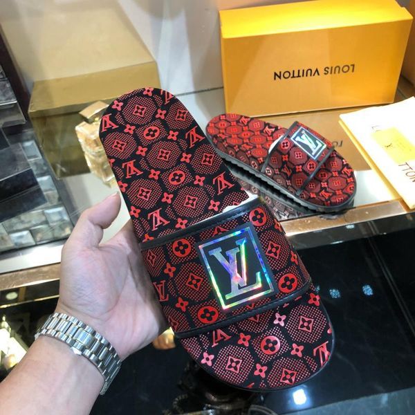 

2021 style new ladies sandals brand-name shoes luxury slippery summer fashion wide heel flat sandals and slippers for men and women, Black