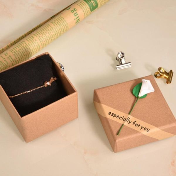 

8*8*6cm vintage kraft paper gift box dried sunflowers jewelry gifts earrings box rings and label storage packaging j2y4, Pink;blue