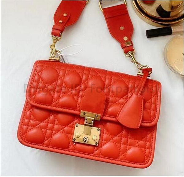 

2021 luxurys fashion women flap shoulder bags designers ladies handbags lady chains crossbody bag genuine leather clutch bags