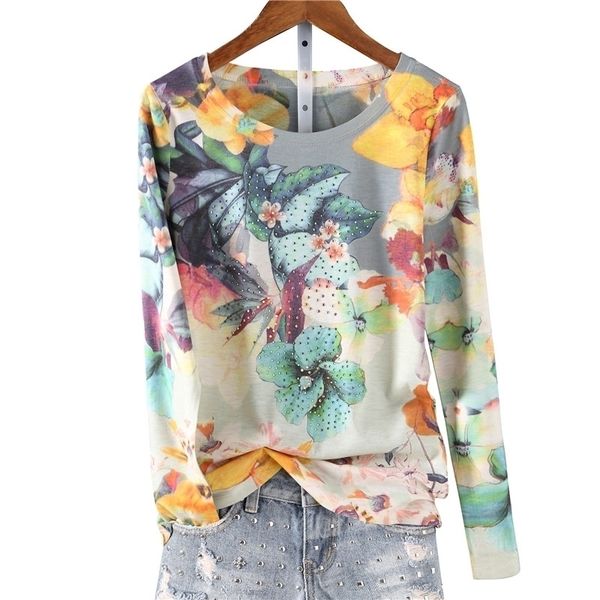 

fashion drilling floral printed t shirt women o-neck long sleeve graphic tees basic tee shirt femme 4xl 5xl spring new 201029, White