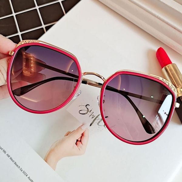 

sunglasses polarized for women fashion gradient color ladies, White;black