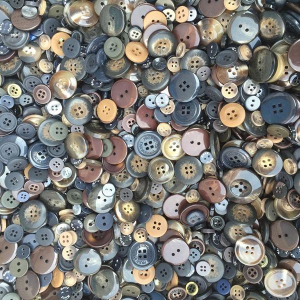 

смешанная кнопка diy высококачественный круглый совокупный свитер детское пальто с черными кнопками большие кнопки. смешанная кнопка bbyhgw