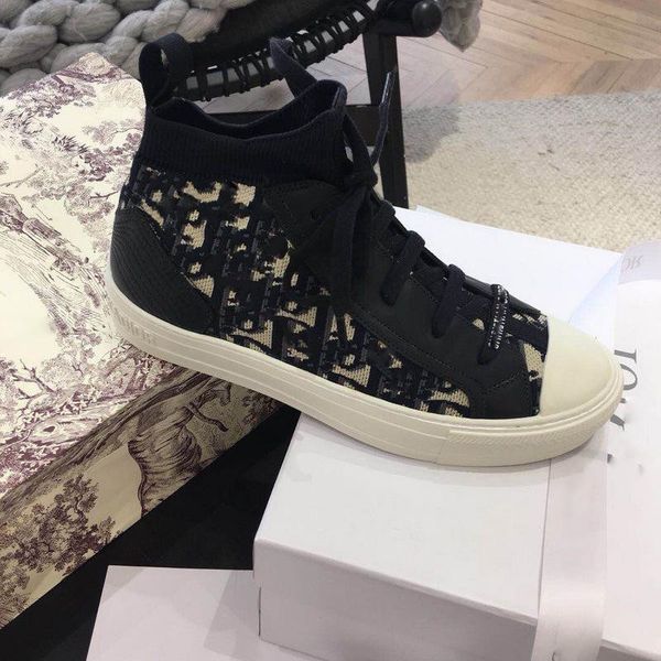 

2020 new sneakers by jones with fashion design classic oblque printing logos men women basketball shoes size 35-40, Black