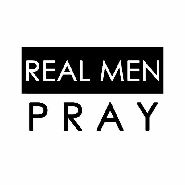 

13.6cm*8.2cm real men pray jesus christian vinyl decal car sticker black/silver c3-1439