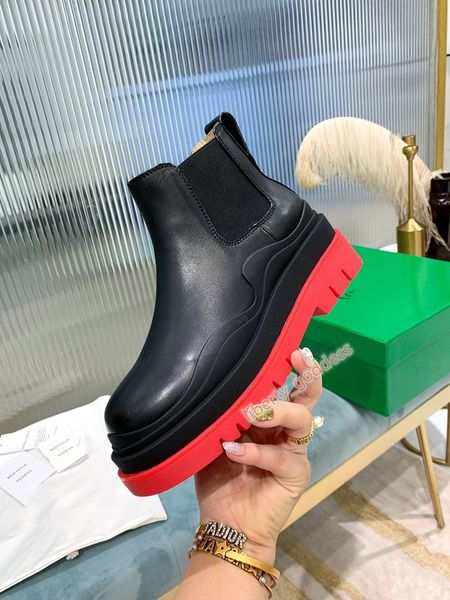 

fashion women wear foot factory winter boots wears shoes bootsies shoes luxe women design boots size design boots szie 35-40, Black