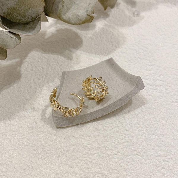 

hoop & huggie wheat leaf circle round earrings small charm fashion jewelry for women accessories pendant wholesale s925 pin high quality, Golden;silver