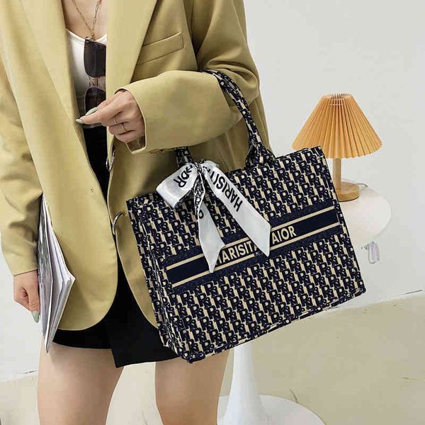 

version ins tote bag women's red portable one shoulder messenger bag