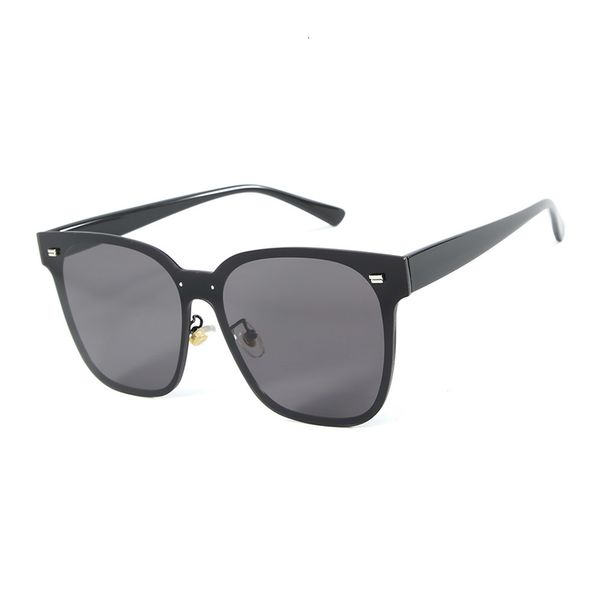 

2021 new one piece sunglasses women metal frame sun glasses men for summer vintage oculos ladies uv400 gafas s8079df kdcq, White;black