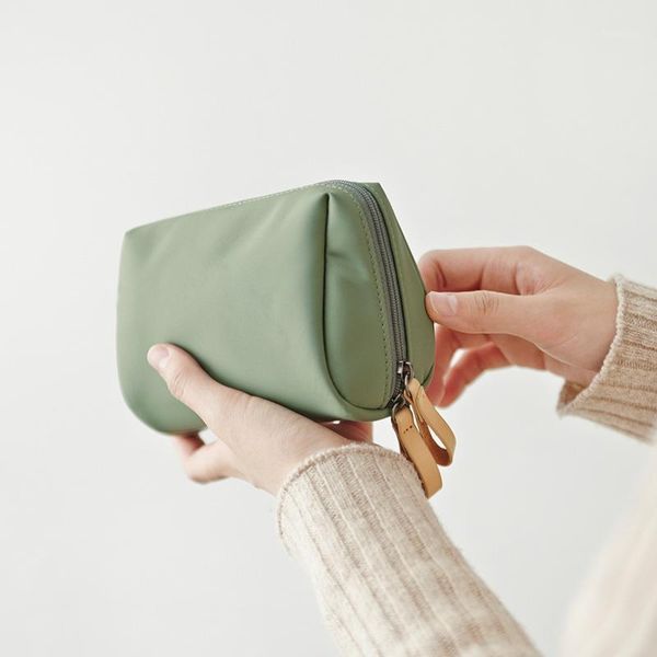 

korean fashion neceser mujer makeup pouch women simple double-zipper waterproof nylon cosmetic bag small makeup bag kosmetyczka1