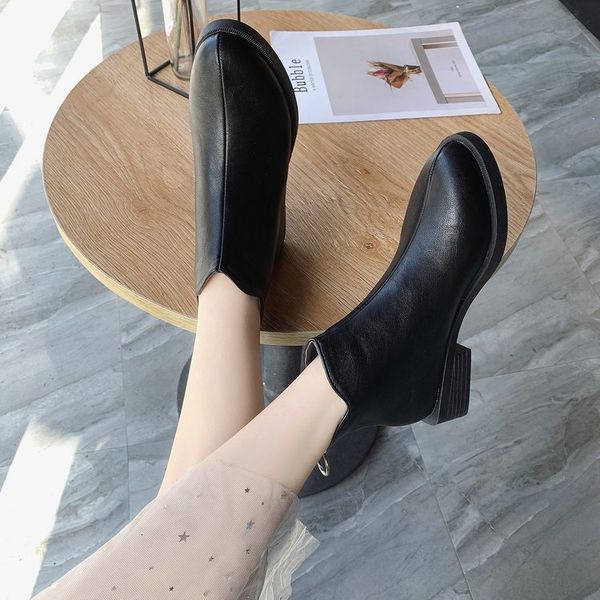 

2021 new fashion style leather autumn short boots water boot ovkl, Black