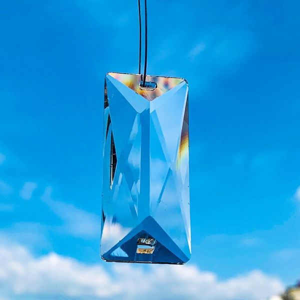 

2 5pcs rectangle crystal wind bell drop pendant glass rainbow maker prism crystal lamp wedding yard party pendant diy hanging de h jllulm