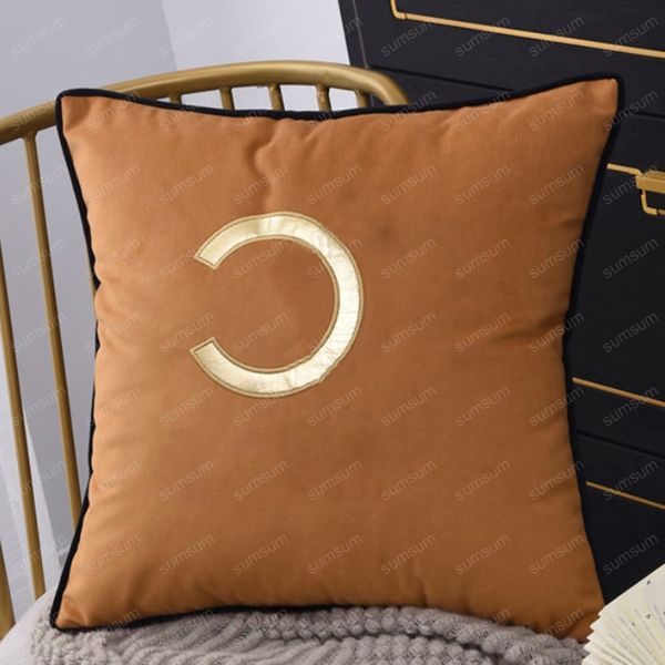 

letter square cushion designer decorative pillow luxurys designers cushion fashion pillow home decorate four seasons d2110147z9896644