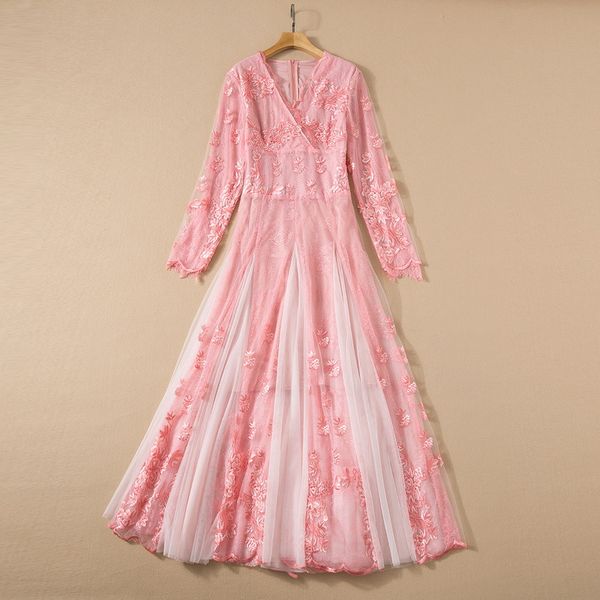 

european and american women's wear spring 2022 new long sleeve v-neck lace embroidery fashionable pink pleated dress 3xl, Black;gray