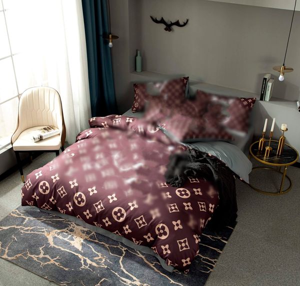 

2021 designer bedding sets cover brown letter king size bed comforters sets cover  bed comforters sets duvet cover set