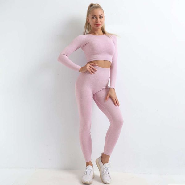 

buttock selling slim quick seamless knitting drying yoga fitness suit sexy, breathable and hip showing, Gray