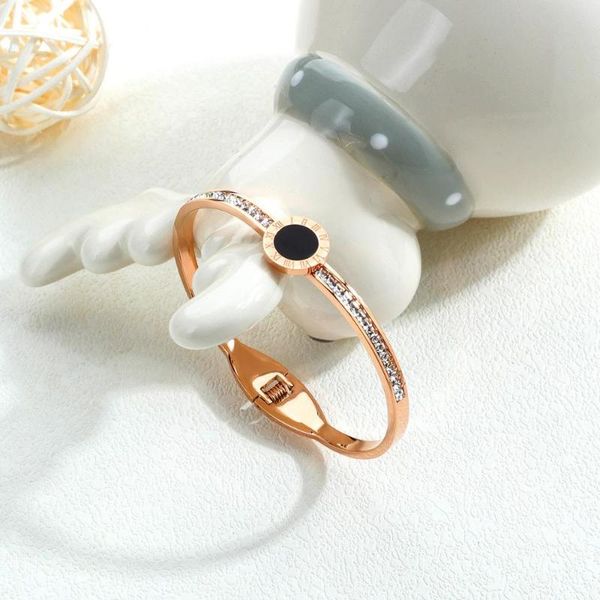 

fashion titanium stainless steel charm bangle for women jewelry rose gold color crystal zircon bangles bracelet female gifts, Black