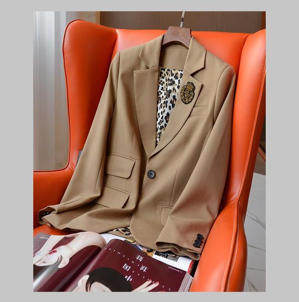 

women's suits & blazers italian worsted 110 stretch wool pocket medal suit women 2021 spring and autumn single button top, White;black