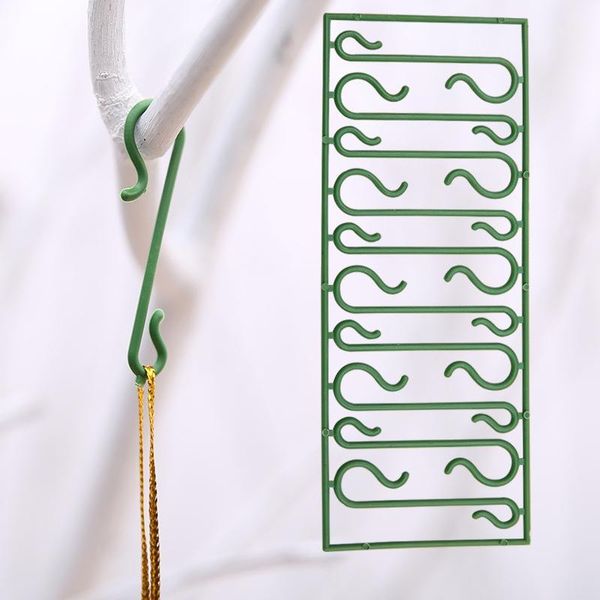 

christmas decorations 100pcs ornaments hooks tree decoration pendants s-shaped santa claus dolls hanging for home1