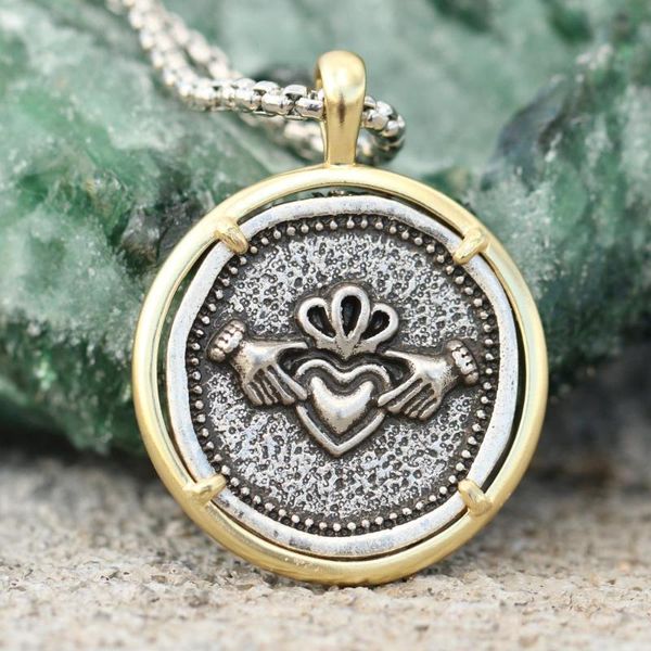

chains tkuamigo claddagh jewelry friendship love pendant irish celtics necklace, Silver