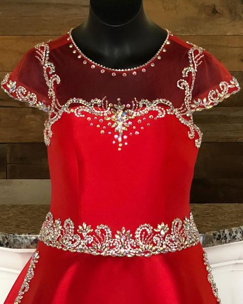 Vestido de concurso de cetim vermelho para adolescentes juniores 2021 bolsos brilho brilho cristal longo vestido de concurso para menina boné manga formal p3339