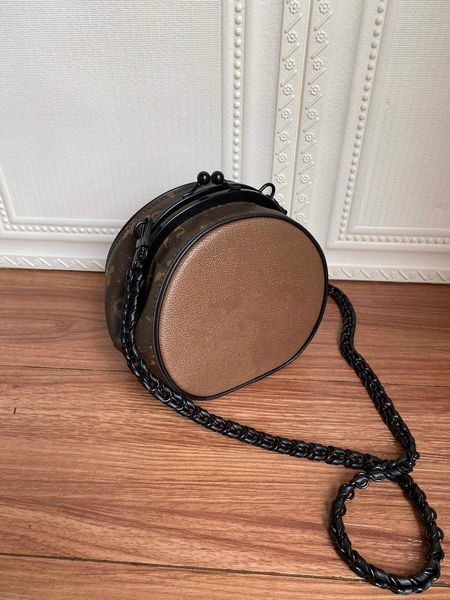 

selling luxury classic women's bag designer shoulder bag handbag round bag delivery, Black