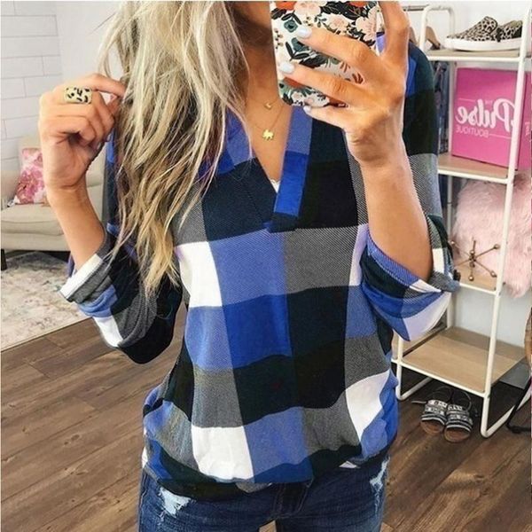 

a 2020 women's long sleeve shirt v-neck plaid shirt print casual loose shirts long sleeve street costume, White