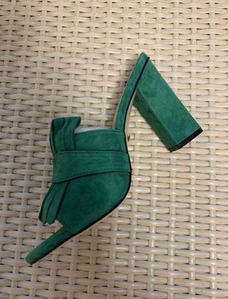 

design 2022 women's fashion thick heels sandals office lady casual holiday beach soft suede leather slides girls summer open toe shoe, Black