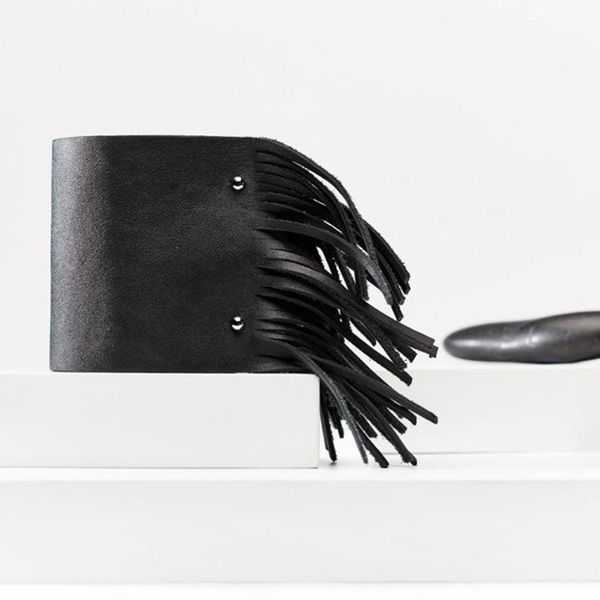 

yd ydbz новый черный кожаный браслет женщины кисточкой ювелирных изделий дизайнерский панк стиль партии аксессуары день рождения браслеты мо, Golden;silver