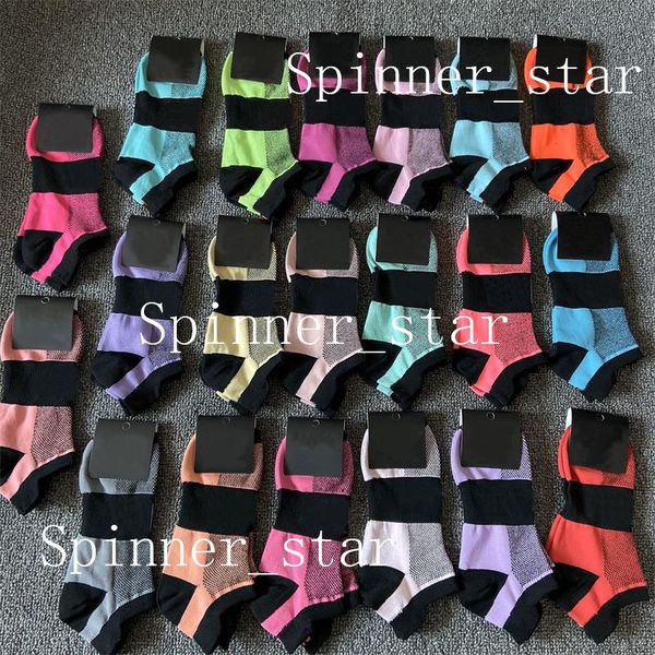 

shipping dhl four seasons fashion ladies nylon quick-drying ankle sports comfortable and good quality socks, Black;white