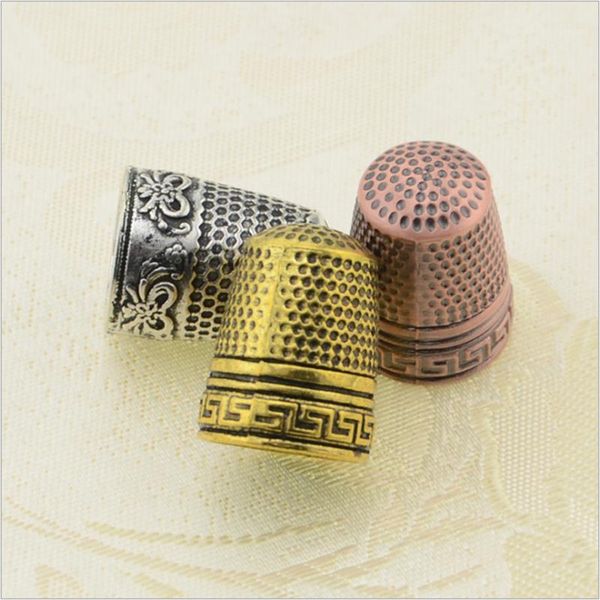 

donyamy 1pc metal sewing thimbles finger protector sewing tools hand needlework accessory nice gift&collection1, Black