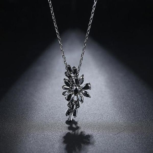 

pendant necklaces fashion cute flower necklace + premium black cubic zirconia grain paved charm for women girl, Silver