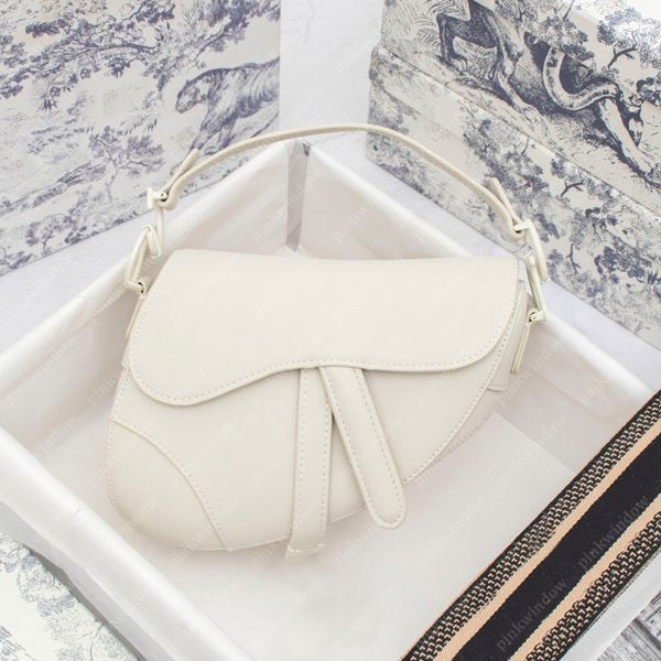 

white ivory saddle bag shoulder bags crossbody women luxurys designers bags backpack totes ultramatte calfskin designers purses 20120402l
