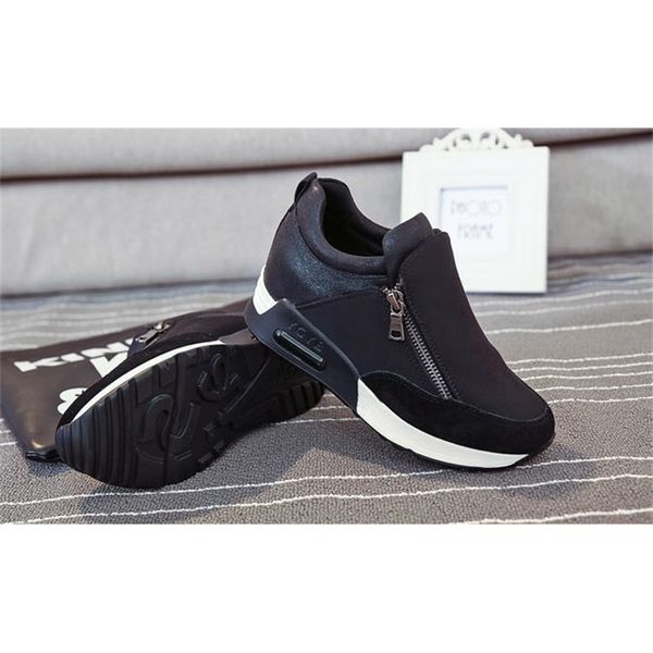 

2019 new casual shoes female foreign trade large size 42 increased female shoes muffin thick sole shoes