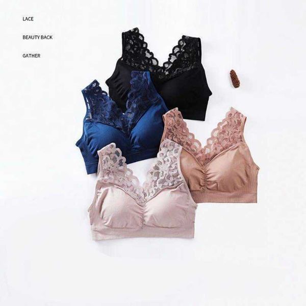 

bras seamless lace of the wind is not tied, beautiful back wrapped, chest gathered, no steel ring, anti-glare, Red;black