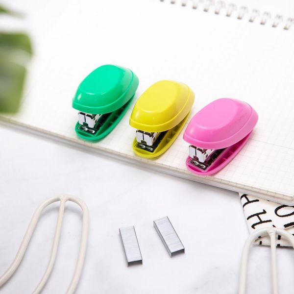 

deli e0220f мини шифлер no.10 студенческие симпатичные степлеры студенты стюардичные офисные офис аксессуары школы deli e0220f h bbymlr