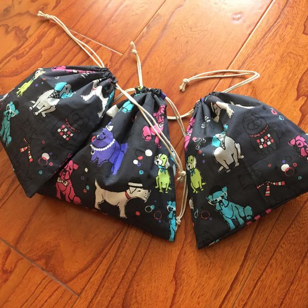 

1 шт. хлопок twill drawstring многоцелевая сумка партия подарочная сумка различные собаки грей база yi093c 1 шт. хлопок h jllhof