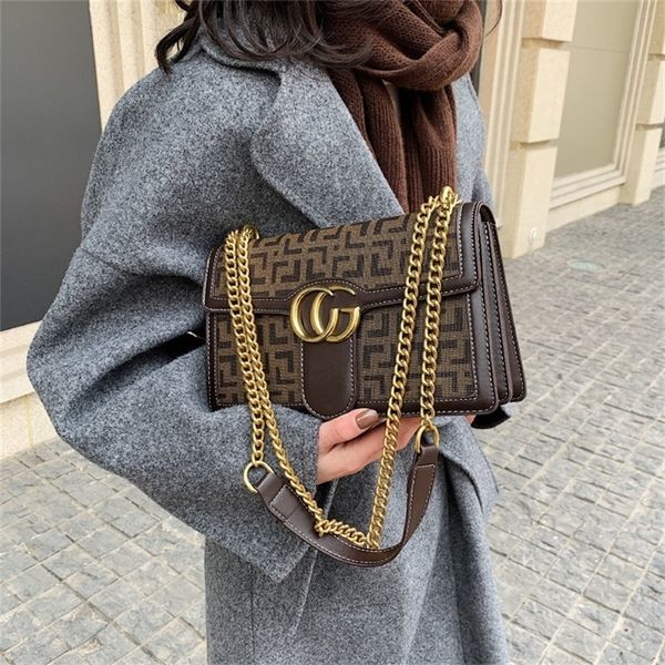 

70% off deals online retro small square women's new popular chain shoulder bag wholesale store
