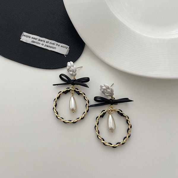 

LOVOACC Personality Twisted Chain Circle Bowknot Earrings for Women Black Feather White Resin Camellia Drop Earrings Jewellery, Silver