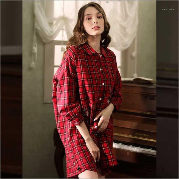 

2020 spring female casual loosen fat plaid nightydress ladies 100% cotton nightgown women turn-down collar cardigan sleepshirt1, Black;red