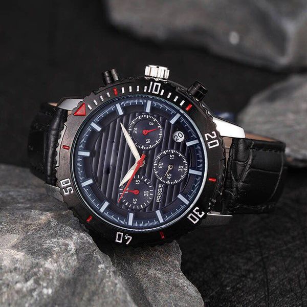 

250 chronograph working stainless steel mens watches for man multifunction fashion casual quartz watche, Slivery;brown