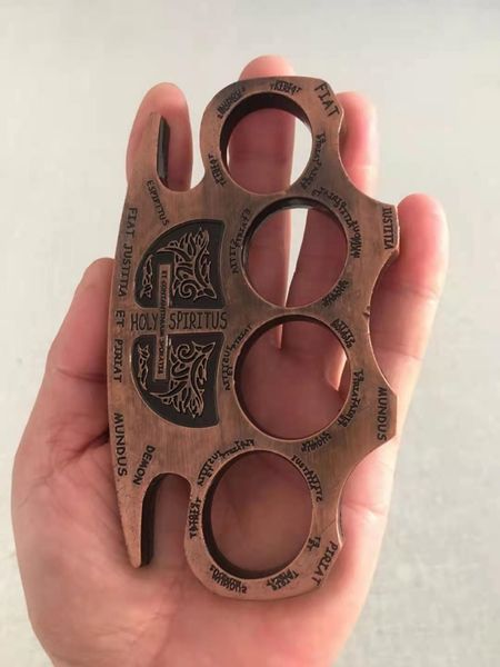 

tiger finger four finger self-defense weapons will hand in hand with the tiger finger fist buckle self-defense fighting supplies equipment68